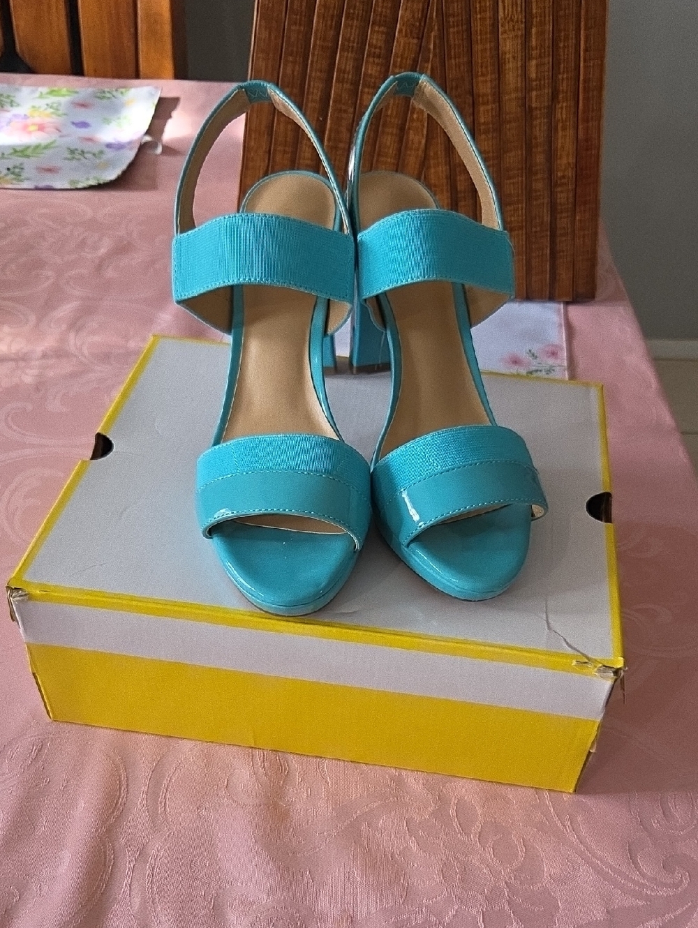 Liz Claiborne Turquoise Open-Toe Slingback Sandals